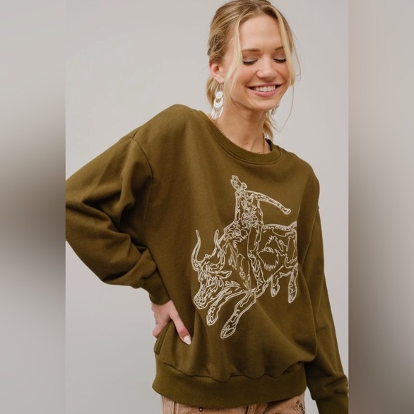 blue b Olive Green Embroidered Rodeo Bull Riding  Western Sweatshirt, NWT L - Picture 2 of 6